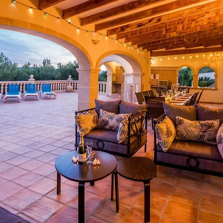Ermita Villa *